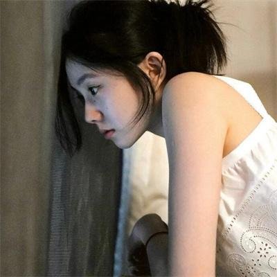 梦在水面下